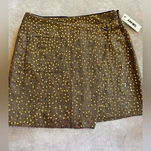DKNY Women's Black and Gold Mini Skirt